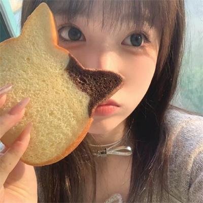 运动鞋